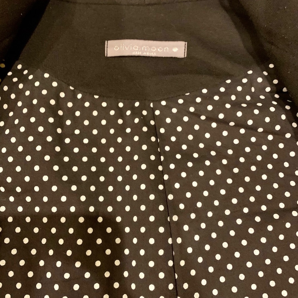 BLACK JACKET - Picture 5 of 7